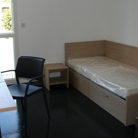 Marguerite Aparthotel Villeurbanne Buitenkant foto