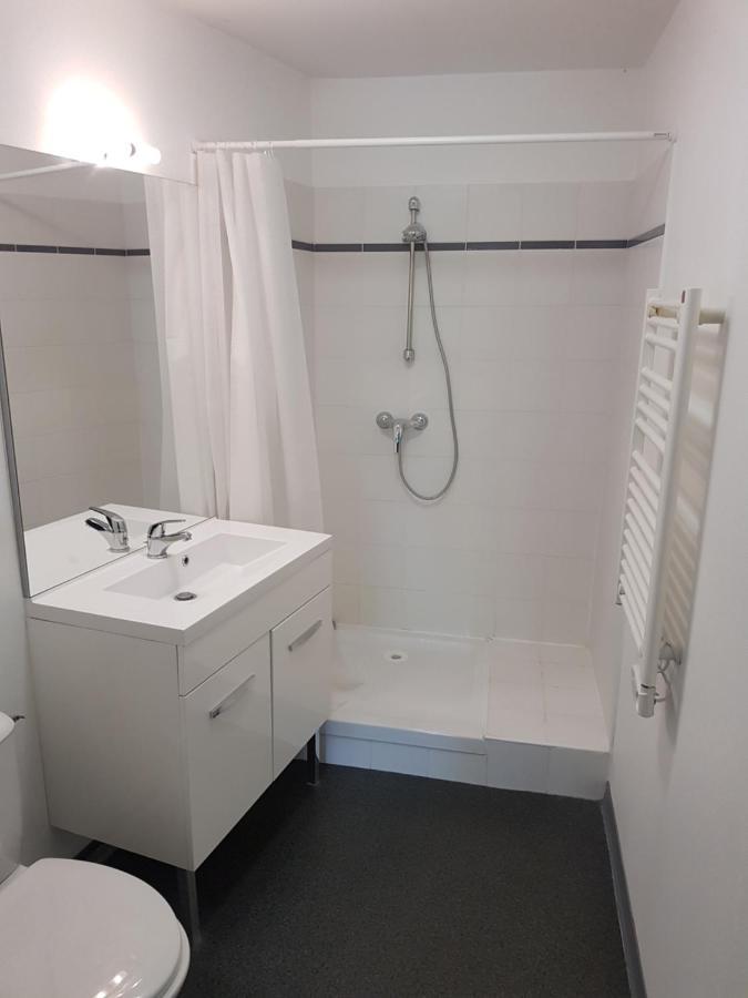 Marguerite Aparthotel Villeurbanne Buitenkant foto