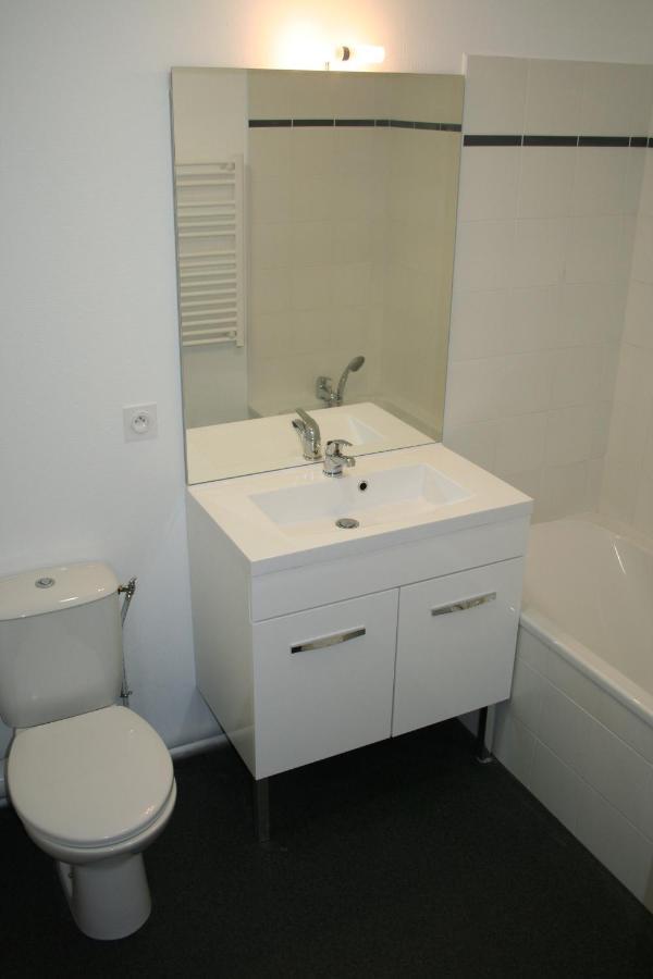 Marguerite Aparthotel Villeurbanne Buitenkant foto
